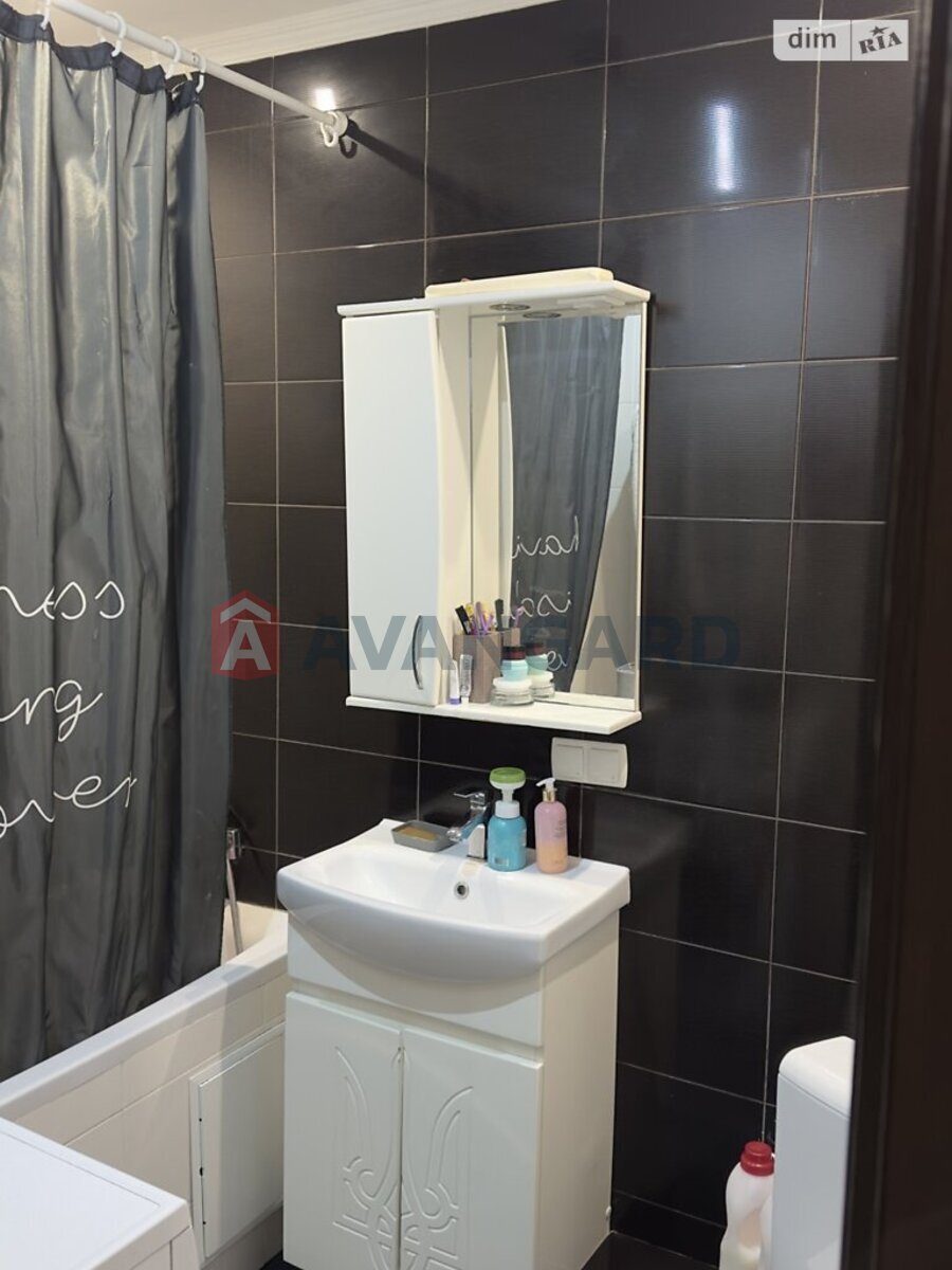 2 кім. квартира, 45/31/4 кв. м., 2/5 поверх фото 18 2 кім. квартира, 45/31/4 кв. м., 2/5 поверх фото 18