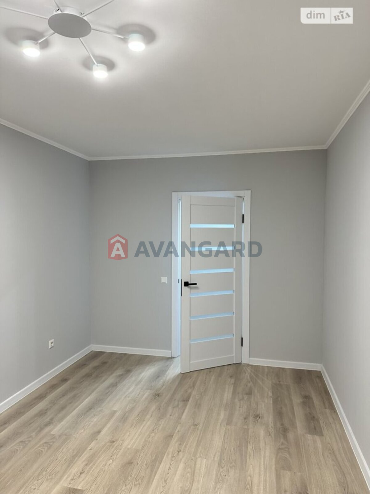 1 кім. квартира, 42/15/11 кв. м., 1/9 поверх фото 5 1 кім. квартира, 42/15/11 кв. м., 1/9 поверх фото 5