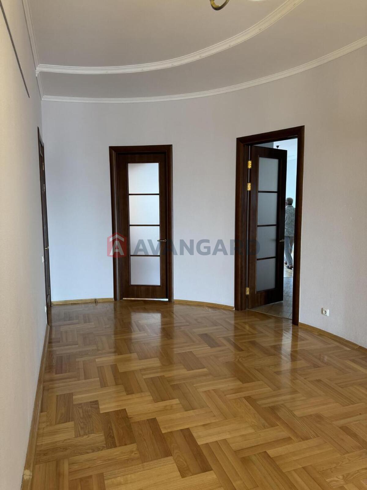 3 комн. квартира, 171/80/27 кв. м., 9/10 этаж фото 5 3 комн. квартира, 171/80/27 кв. м., 9/10 этаж фото 5