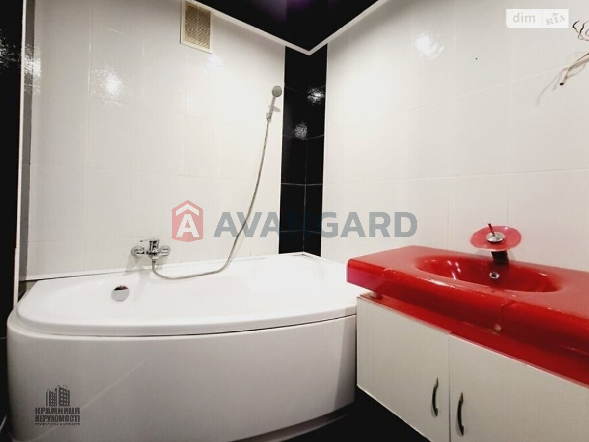 3 кім. квартира, 66/39/7 кв. м., 3/10 поверх фото 17 3 кім. квартира, 66/39/7 кв. м., 3/10 поверх фото 17