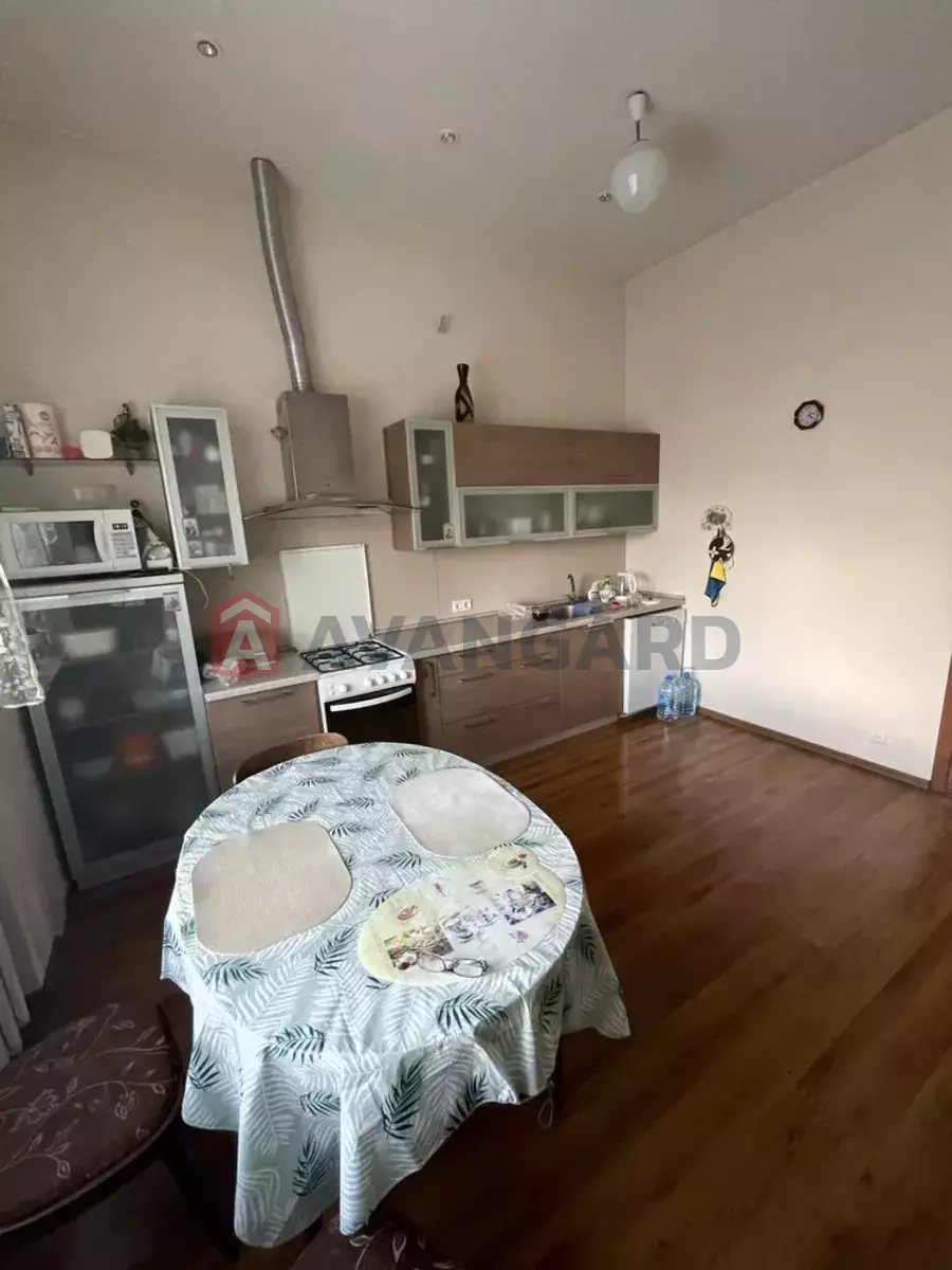 3 комн. квартира, 89/-/- кв. м., 1/1 этаж фото 4 3 комн. квартира, 89/-/- кв. м., 1/1 этаж фото 4