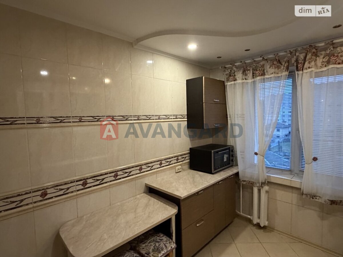 3 кім. квартира, 64/-/9 кв. м., 6/9 поверх фото 4 3 кім. квартира, 64/-/9 кв. м., 6/9 поверх фото 4