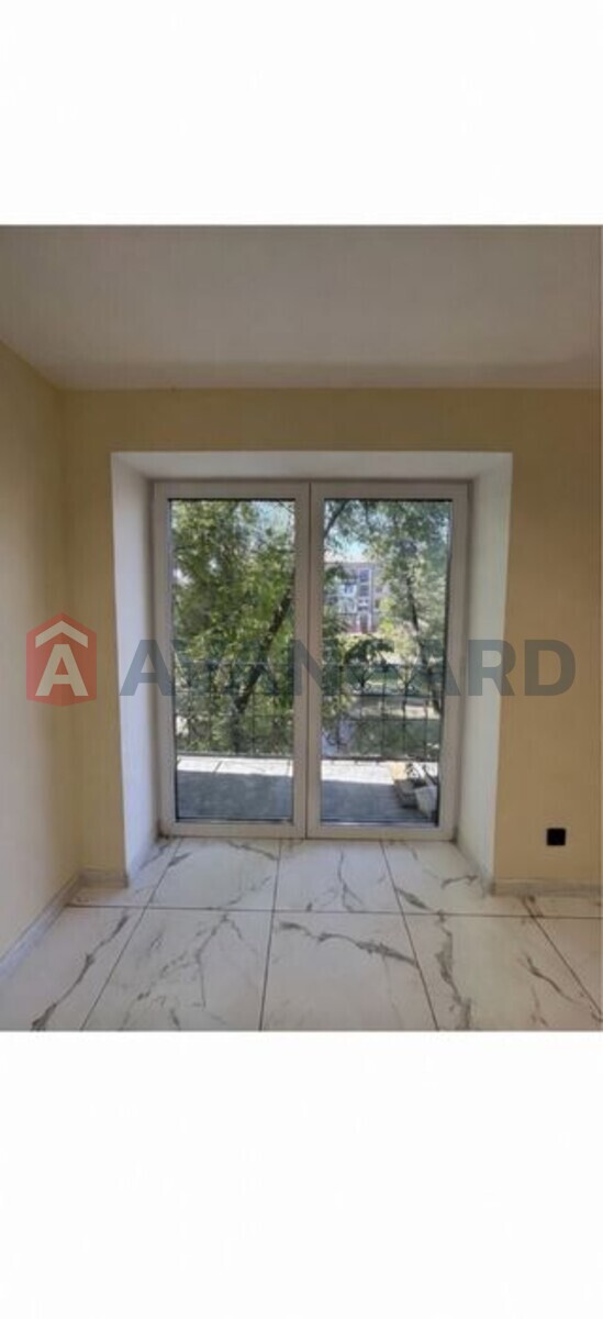 3 кім. квартира, 55/-/20 кв. м., 2/5 поверх фото 4 3 кім. квартира, 55/-/20 кв. м., 2/5 поверх фото 4