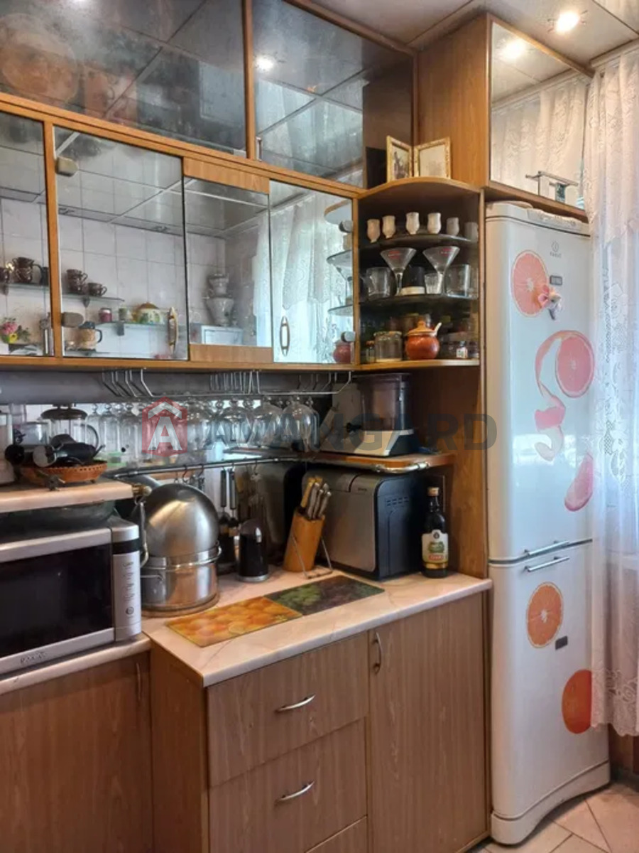 3 кім. квартира, 61/41/8 кв. м., 9/9 поверх фото 8 3 кім. квартира, 61/41/8 кв. м., 9/9 поверх фото 8