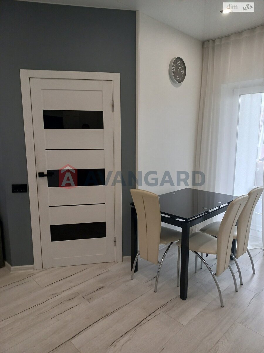 3 комн. квартира, 68/43/11 кв. м., 8/10 этаж фото 6 3 комн. квартира, 68/43/11 кв. м., 8/10 этаж фото 6