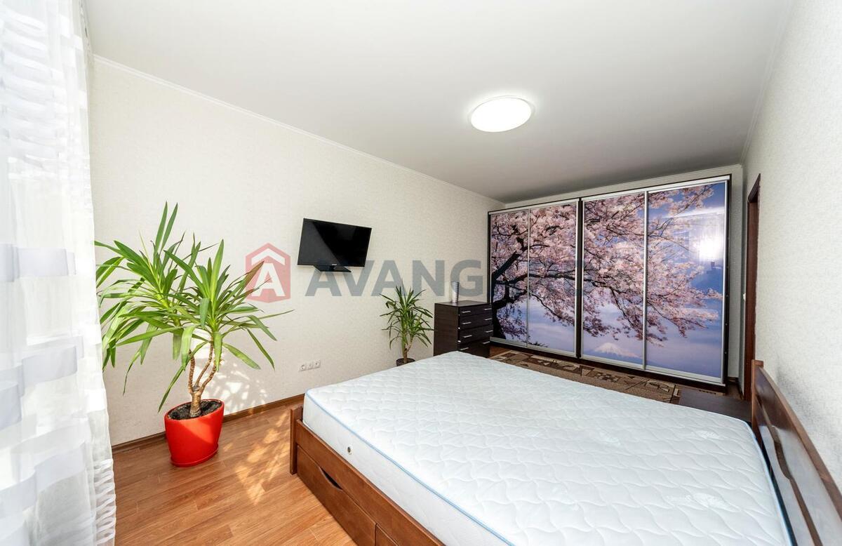 2 кім. квартира, 54 / 28 / 9 м? кв. м., 23/25 поверх фото 3 2 кім. квартира, 54 / 28 / 9 м? кв. м., 23/25 поверх фото 3