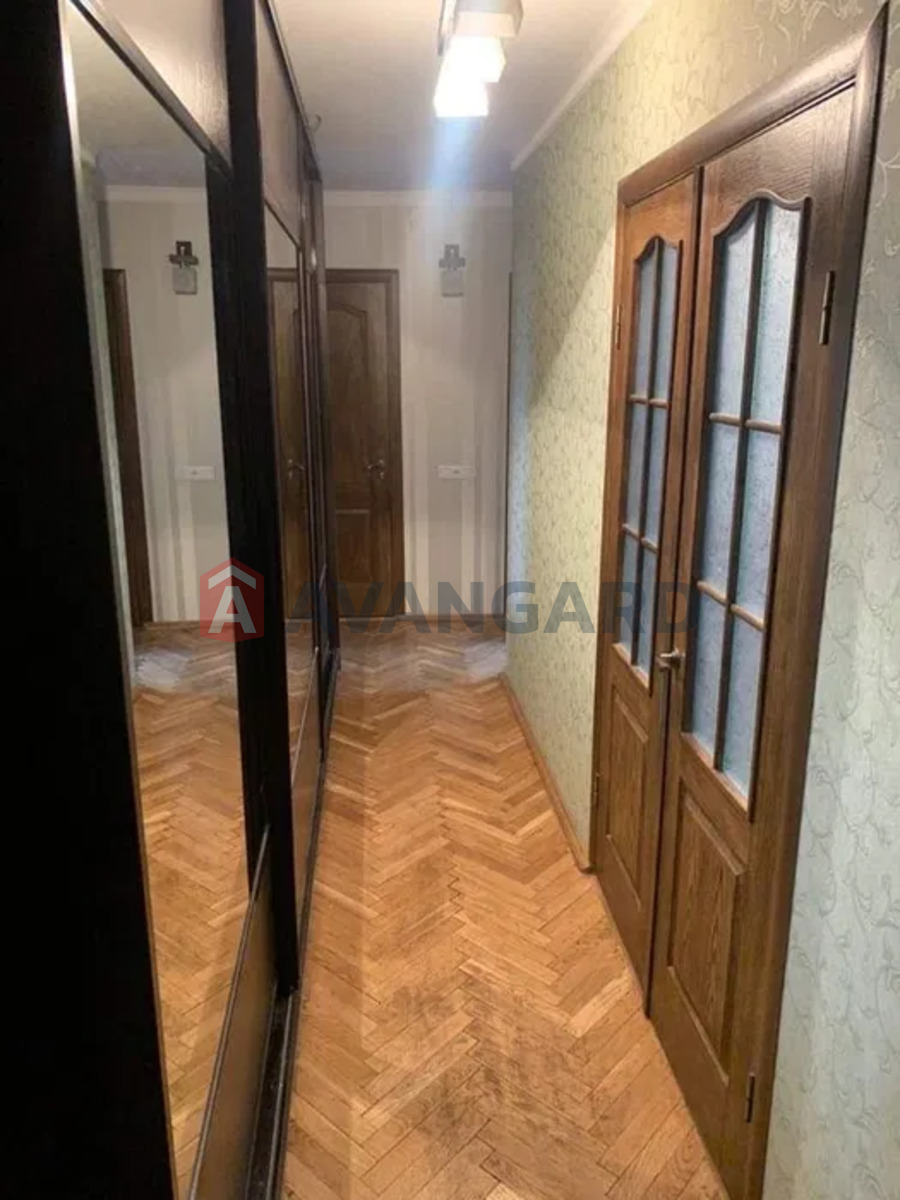 3 кім. квартира, 70/-/9 кв. м., 2/9 поверх фото 13 3 кім. квартира, 70/-/9 кв. м., 2/9 поверх фото 13