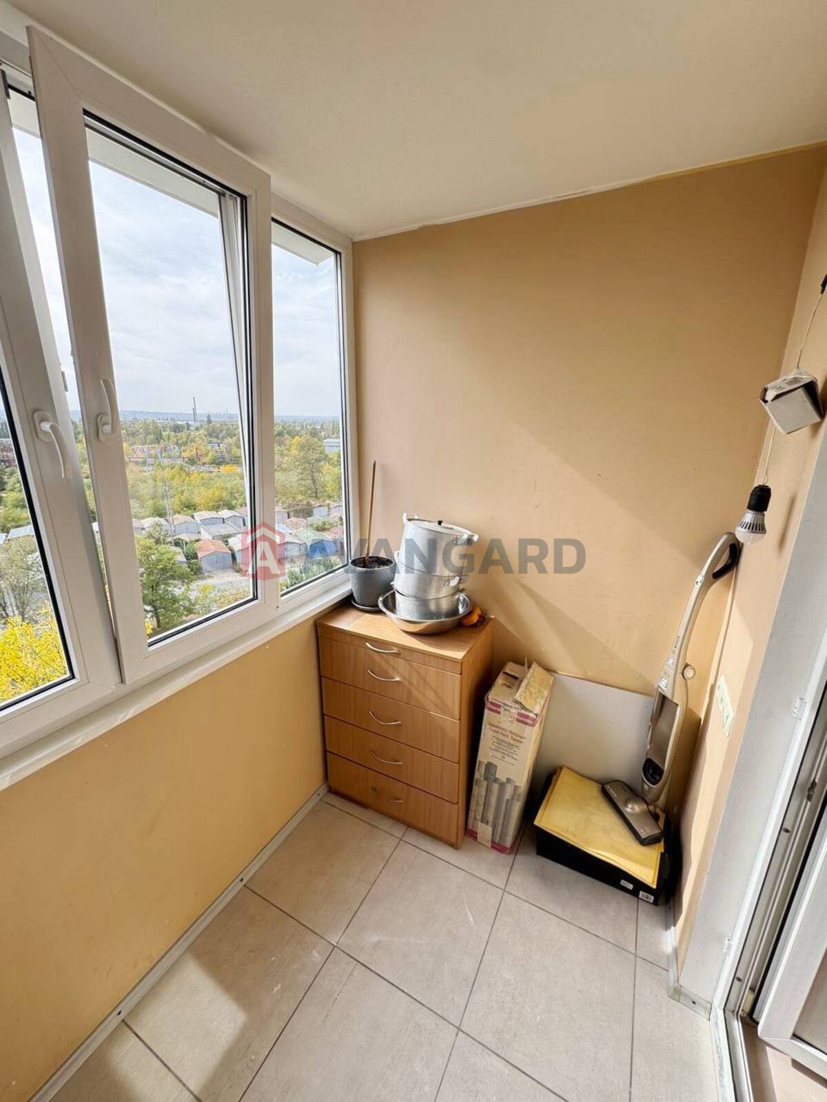 3 кім. квартира, 62/43/8 кв. м., 6/9 поверх фото 12 3 кім. квартира, 62/43/8 кв. м., 6/9 поверх фото 12