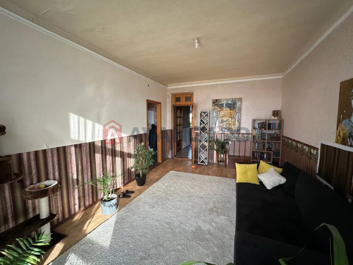 3 кім. квартира, 90/-/13 кв. м., 5/5 поверх фото 4 3 кім. квартира, 90/-/13 кв. м., 5/5 поверх фото 4