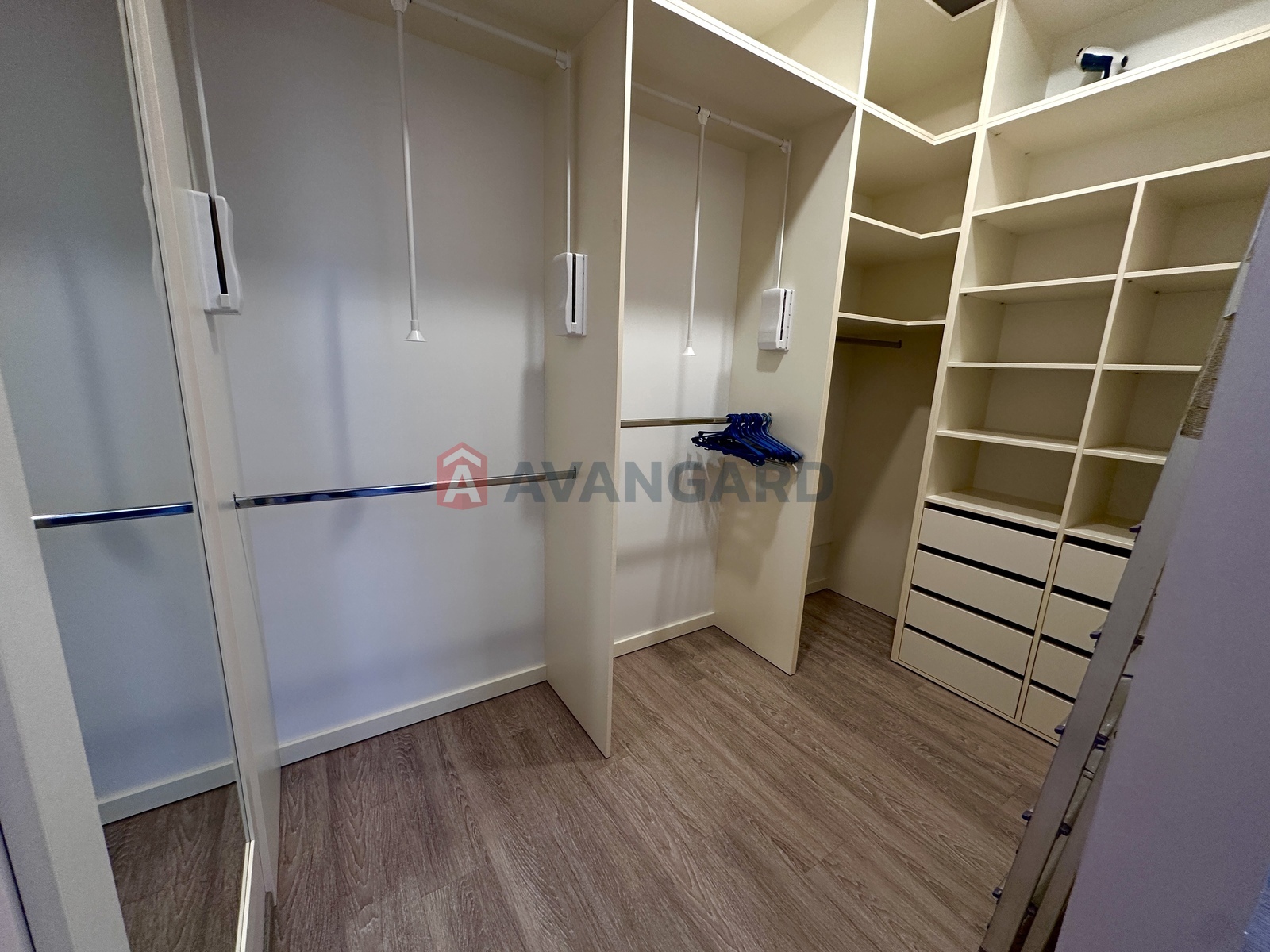 2 комн. квартира, 67,2/30/30 кв. м., 2/6 этаж фото 10 2 комн. квартира, 67,2/30/30 кв. м., 2/6 этаж фото 10