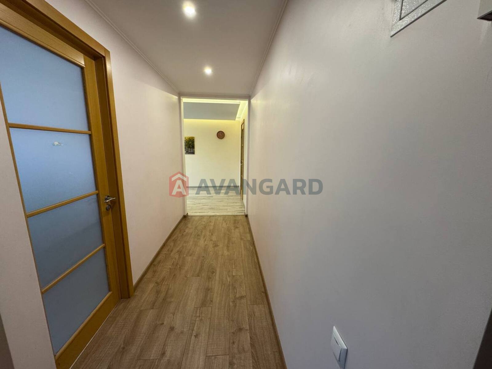 3 комн. квартира, 70/46/9,6 кв. м., 1/9 этаж фото 2 3 комн. квартира, 70/46/9,6 кв. м., 1/9 этаж фото 2