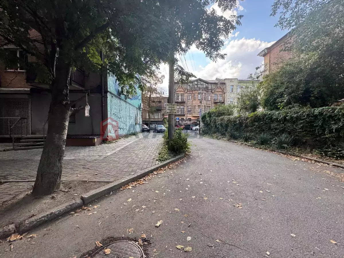 4 кім. квартира, 113/-/- кв. м., 8/9 поверх фото 4 4 кім. квартира, 113/-/- кв. м., 8/9 поверх фото 4