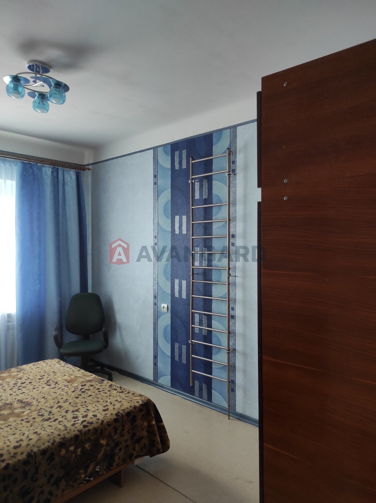 3 кім. квартира, 69/-/8 кв. м., 9/9 поверх фото 4 3 кім. квартира, 69/-/8 кв. м., 9/9 поверх фото 4