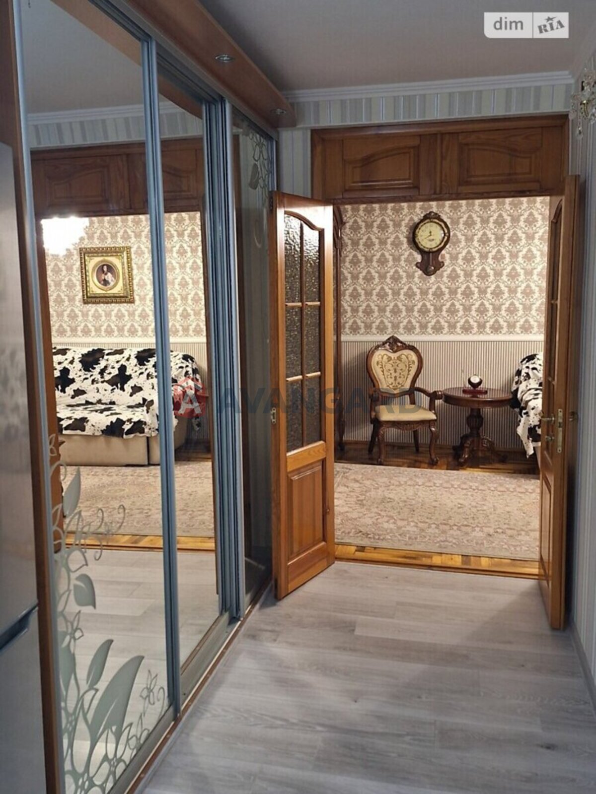 3 кім. квартира, 67/45/7 кв. м., 7/9 поверх фото 4 3 кім. квартира, 67/45/7 кв. м., 7/9 поверх фото 4