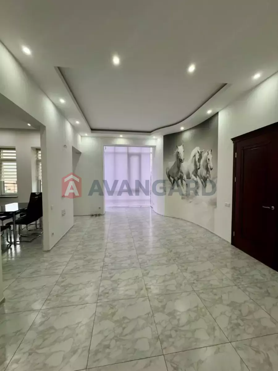 3 кім. квартира, 104/56/15 кв. м., 2/4 поверх фото 6 3 кім. квартира, 104/56/15 кв. м., 2/4 поверх фото 6