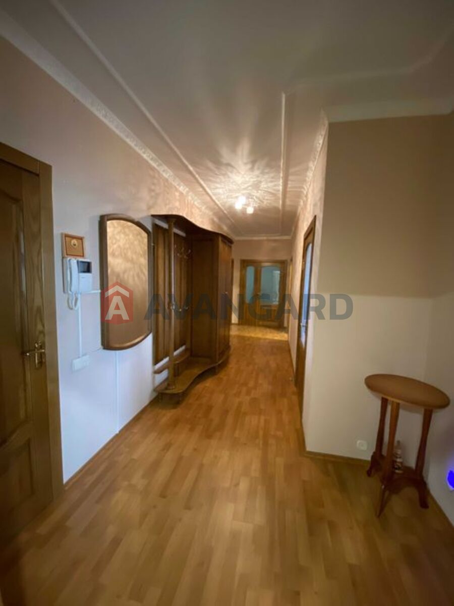 3 кім. квартира, 103/-/11 кв. м., 4/10 поверх фото 15 3 кім. квартира, 103/-/11 кв. м., 4/10 поверх фото 15