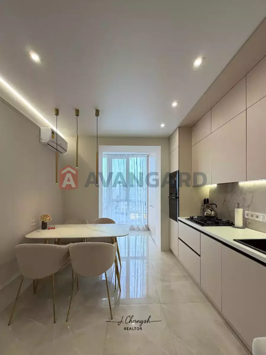 1 кім. квартира, 46/30/17 кв. м., 4/12 поверх фото 3 1 кім. квартира, 46/30/17 кв. м., 4/12 поверх фото 3