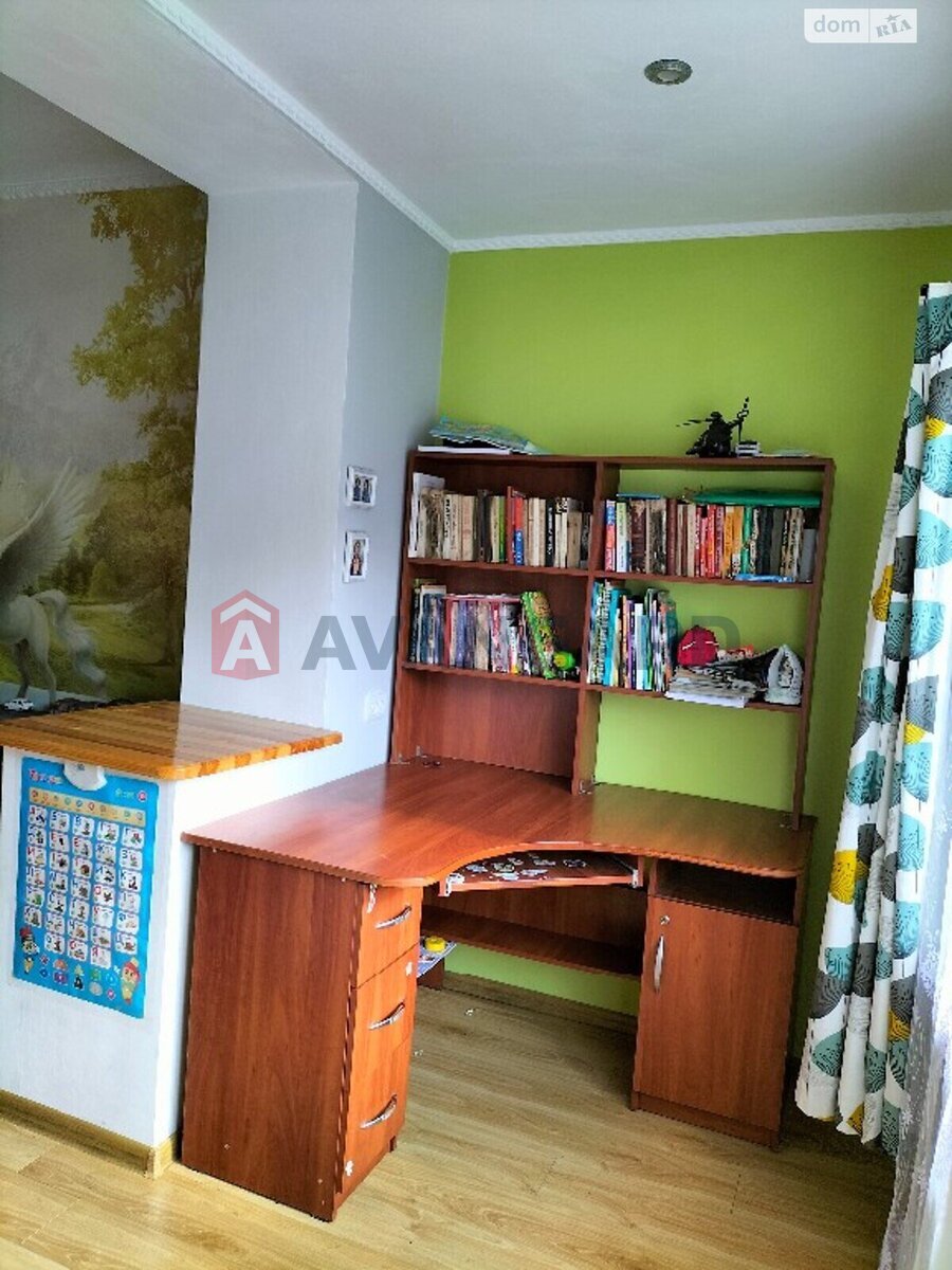 3 комн. квартира, 81/60/9 кв. м., 1/2 этаж фото 13 3 комн. квартира, 81/60/9 кв. м., 1/2 этаж фото 13