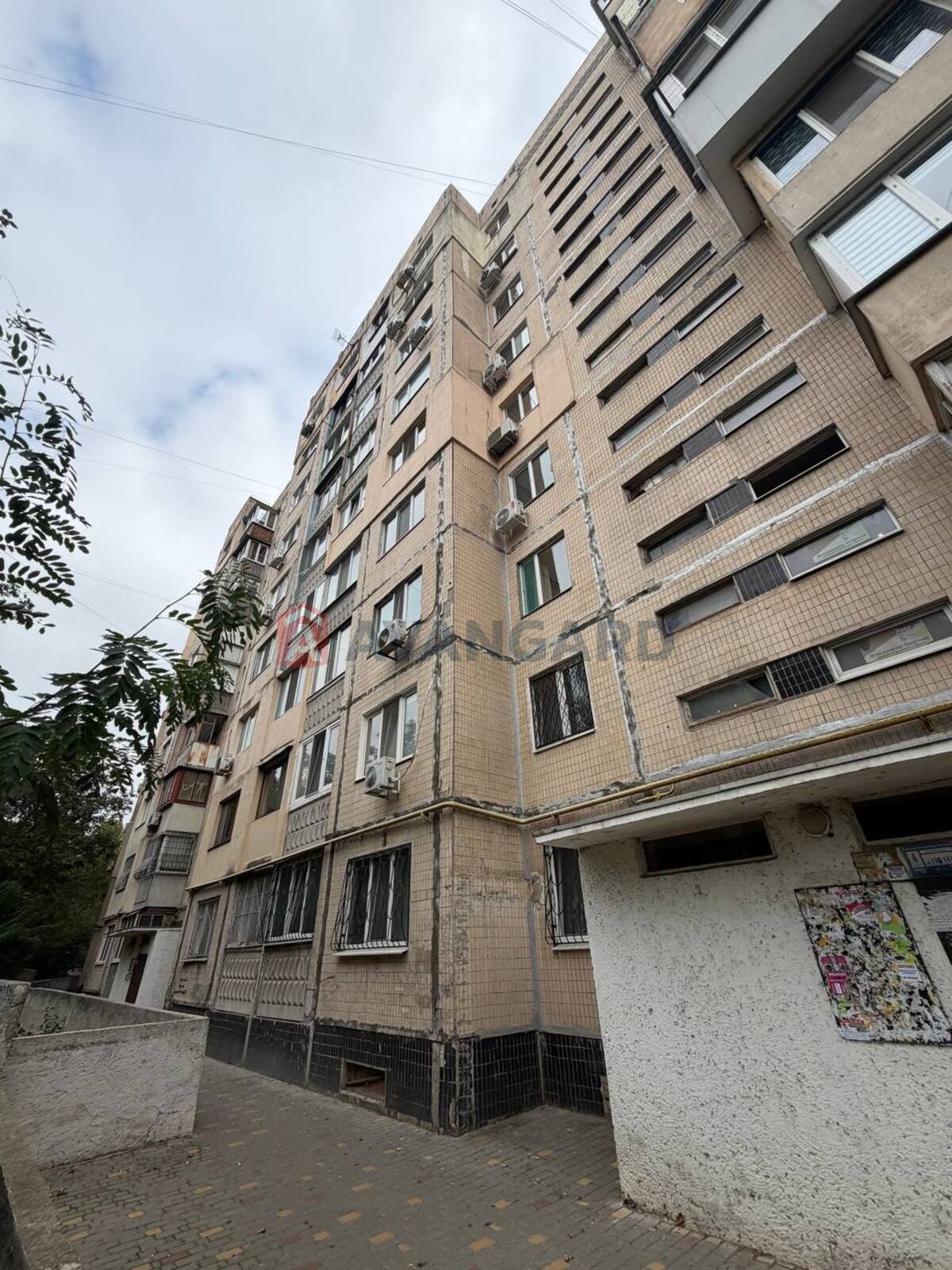 1 кім. квартира, 34.5/17.4/- кв. м., 9/10 поверх фото 2 1 кім. квартира, 34.5/17.4/- кв. м., 9/10 поверх фото 2