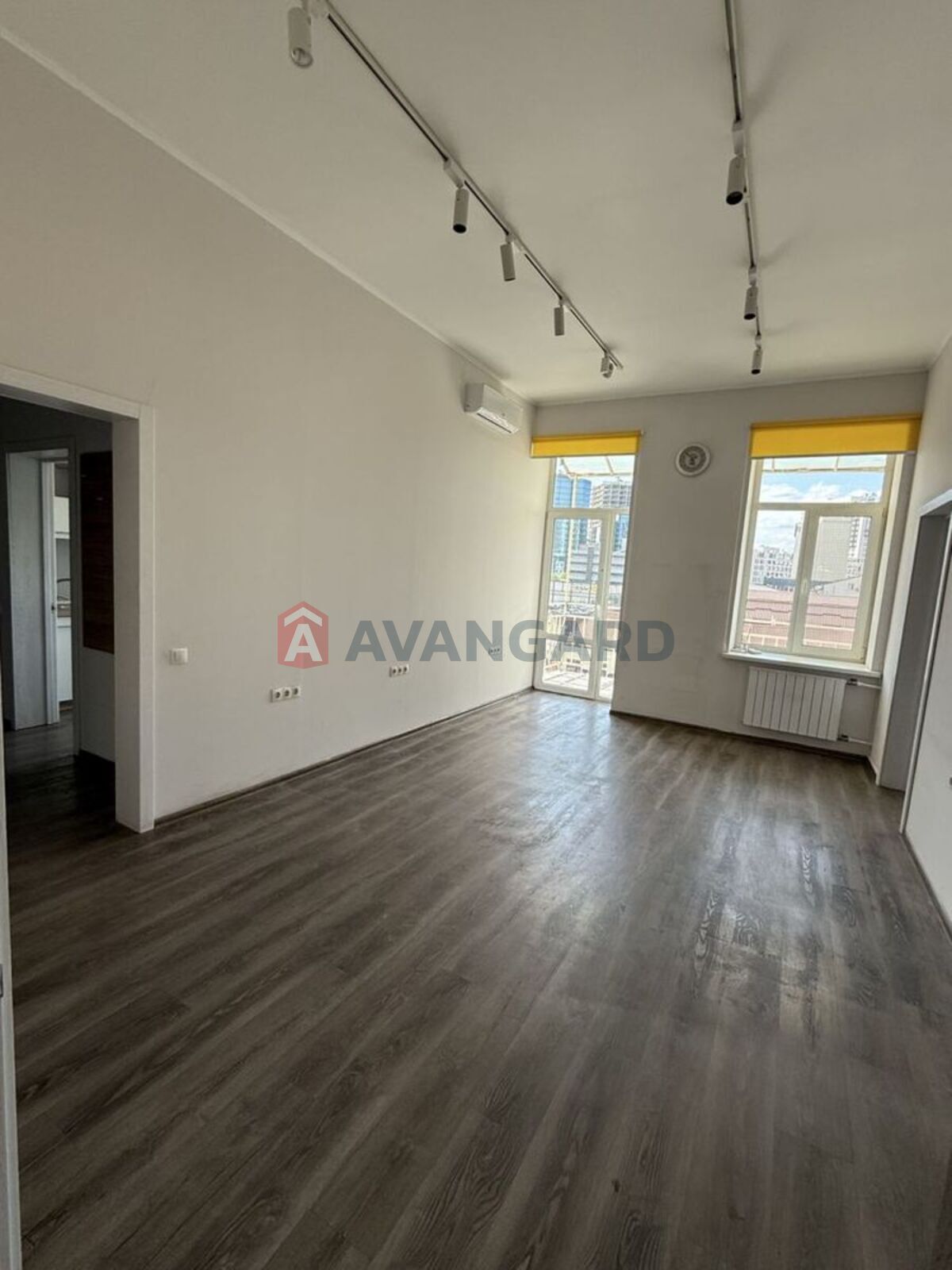 4 кім. квартира, 89/-/11 кв. м., 4/4 поверх фото 9 4 кім. квартира, 89/-/11 кв. м., 4/4 поверх фото 9