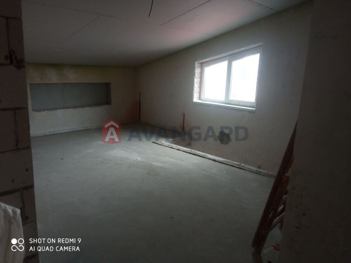 4 кім. квартира, 153/-/27 кв. м., 4/4 поверх фото 8 4 кім. квартира, 153/-/27 кв. м., 4/4 поверх фото 8