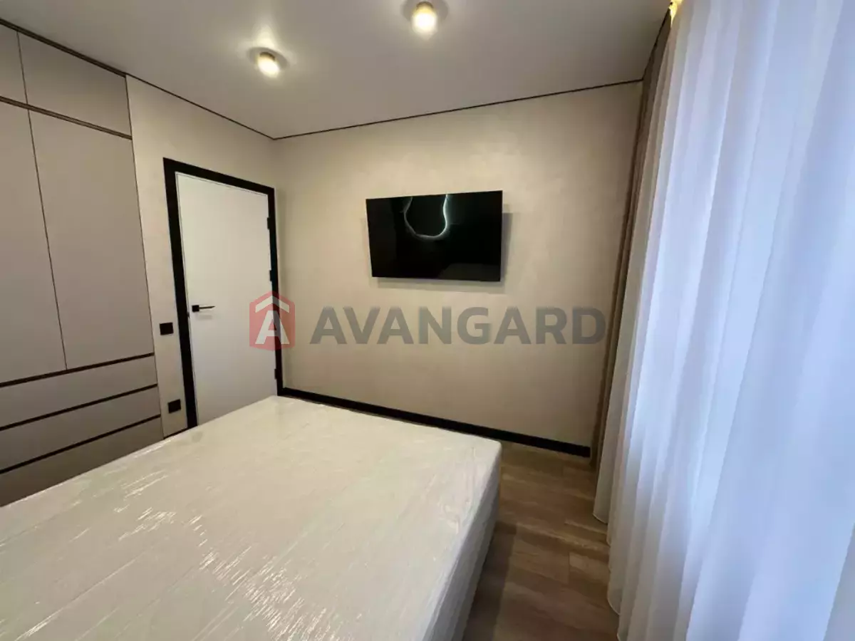 2 кім. квартира, 49/28/12 кв. м., 7/10 поверх фото 1 2 кім. квартира, 49/28/12 кв. м., 7/10 поверх фото 1