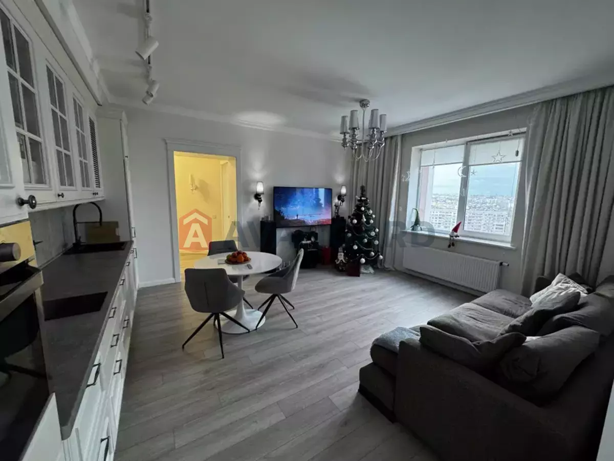 3 кім. квартира, 78/-/30 кв. м., 10/12 поверх фото 13 3 кім. квартира, 78/-/30 кв. м., 10/12 поверх фото 13