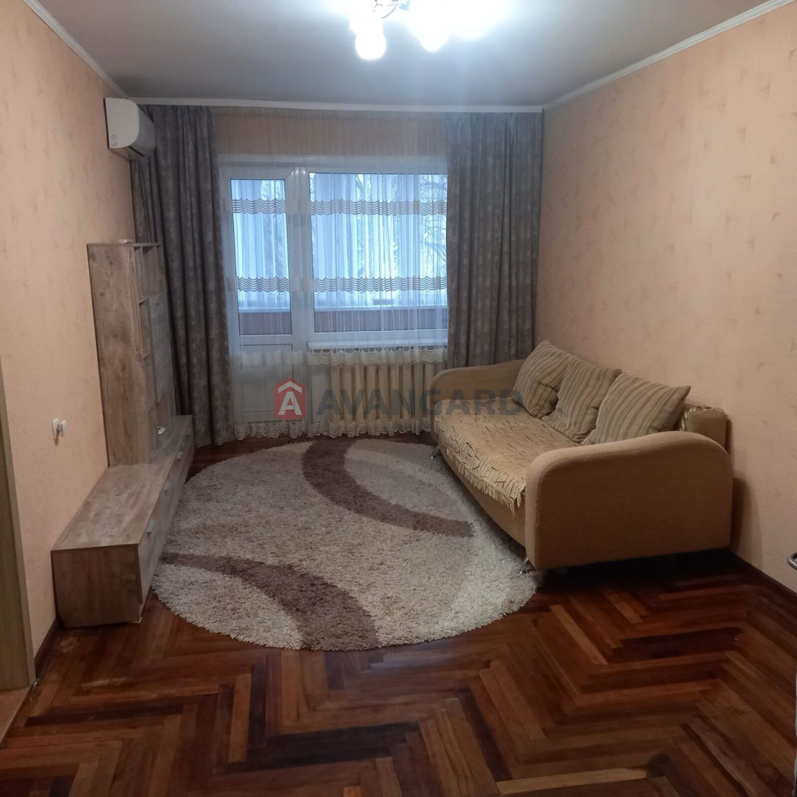 3 комн. квартира, 70/43/8 кв. м., 1/9 этаж фото 1 3 комн. квартира, 70/43/8 кв. м., 1/9 этаж фото 1