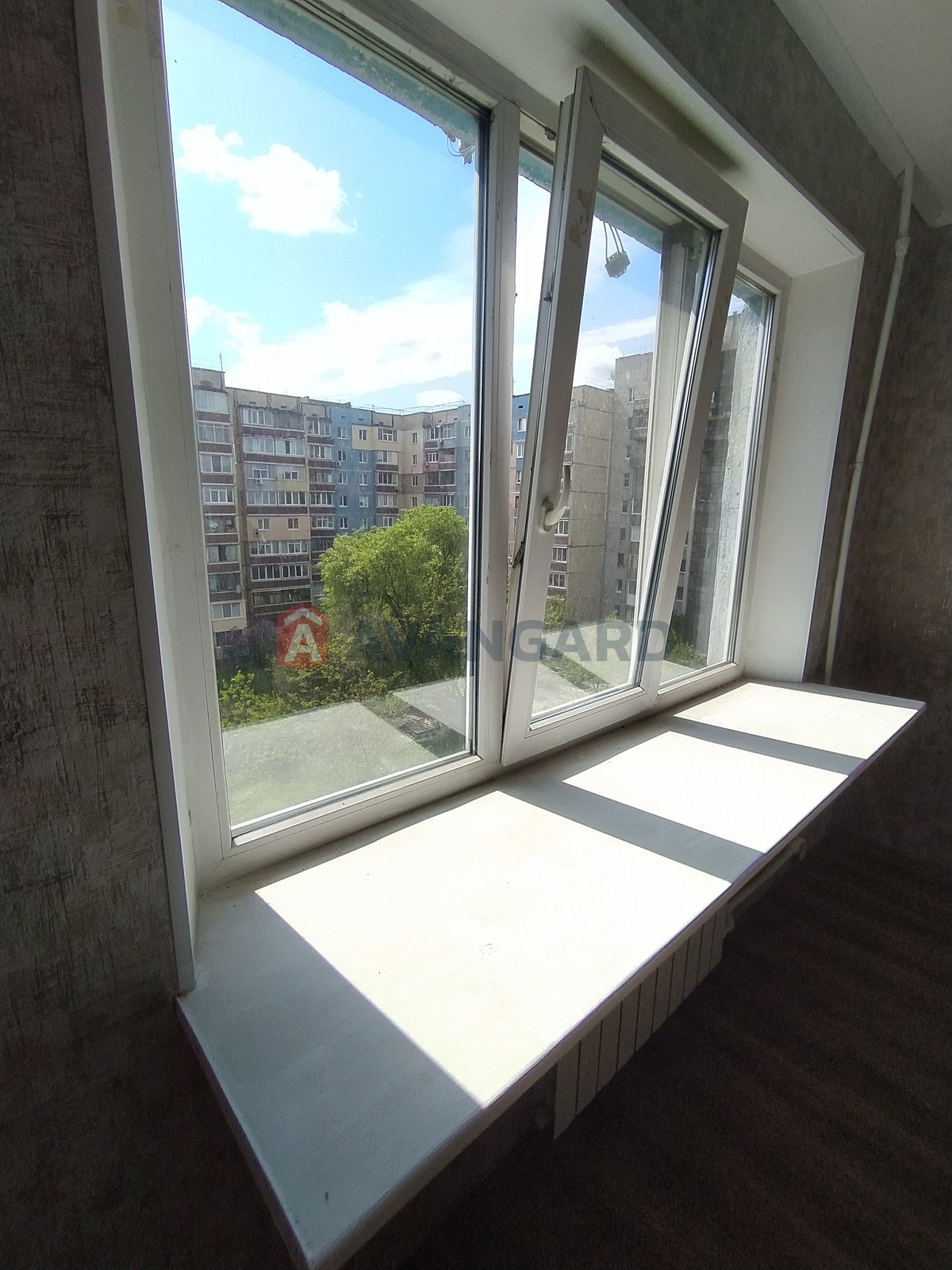 3 кім. квартира, 64/-/8 кв. м., 6/9 поверх фото 3 3 кім. квартира, 64/-/8 кв. м., 6/9 поверх фото 3