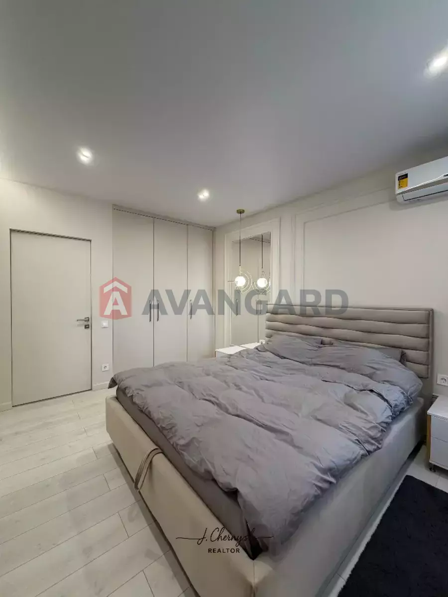 1 кім. квартира, 46/30/17 кв. м., 4/12 поверх фото 8 1 кім. квартира, 46/30/17 кв. м., 4/12 поверх фото 8