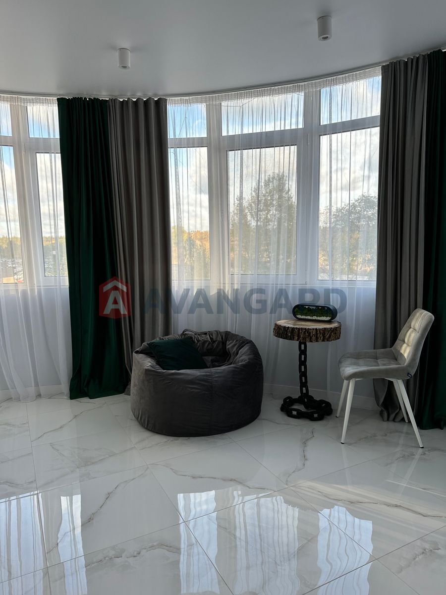 2 кім. квартира, 99 / 50 / 30 кв. м., 3/27 поверх фото 18 2 кім. квартира, 99 / 50 / 30 кв. м., 3/27 поверх фото 18