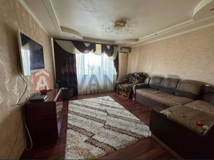 4 кім. квартира, 78/-/7 кв. м., 4/9 поверх фото 1 4 кім. квартира, 78/-/7 кв. м., 4/9 поверх фото 1