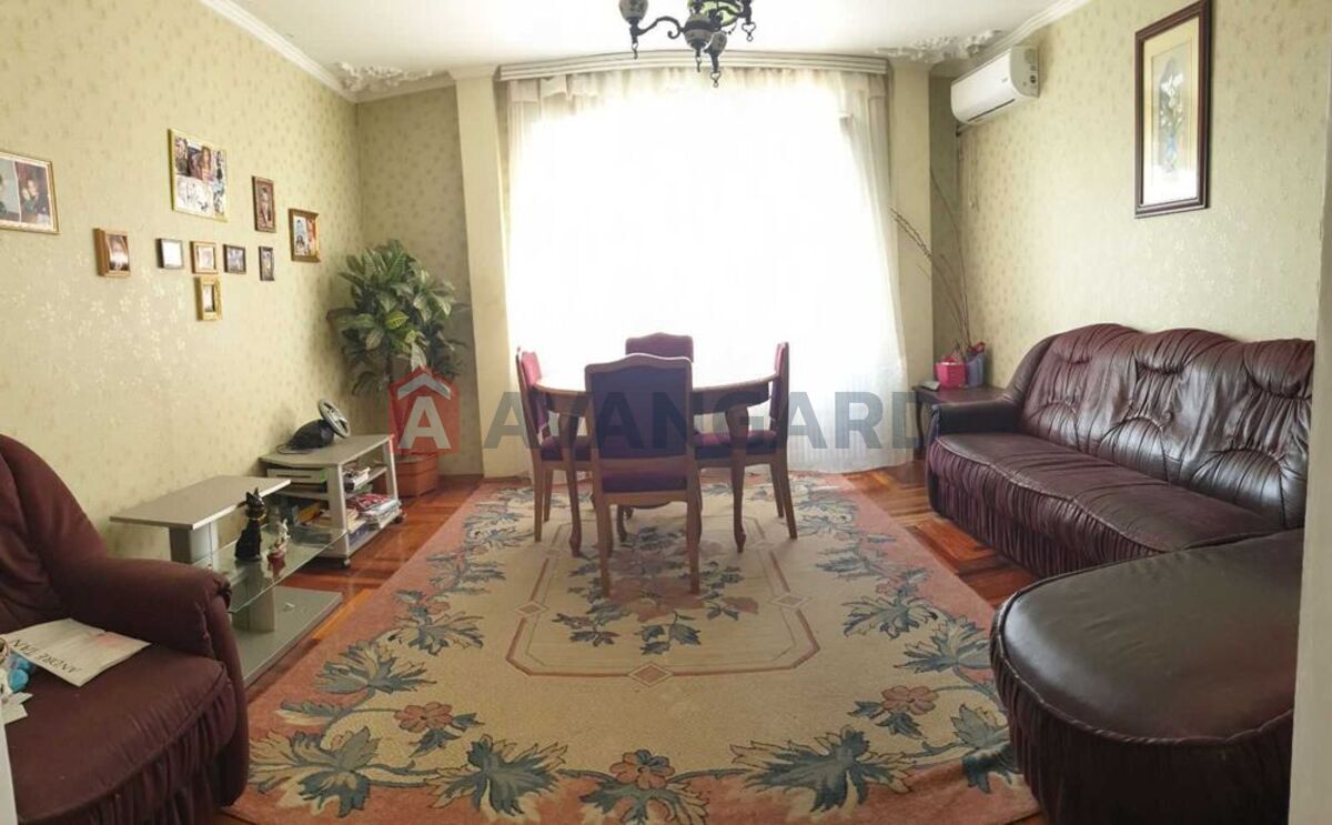 4 комн. квартира, 80/-/10 кв. м., 8/9 этаж фото 1 4 комн. квартира, 80/-/10 кв. м., 8/9 этаж фото 1