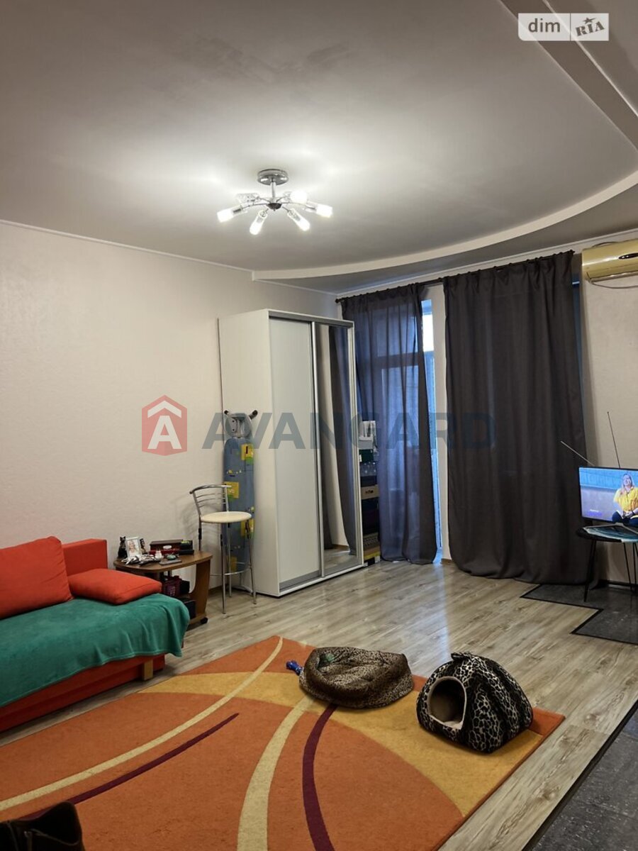 1 кім. квартира, 39/35/35 кв. м., 4/4 поверх фото 3 1 кім. квартира, 39/35/35 кв. м., 4/4 поверх фото 3