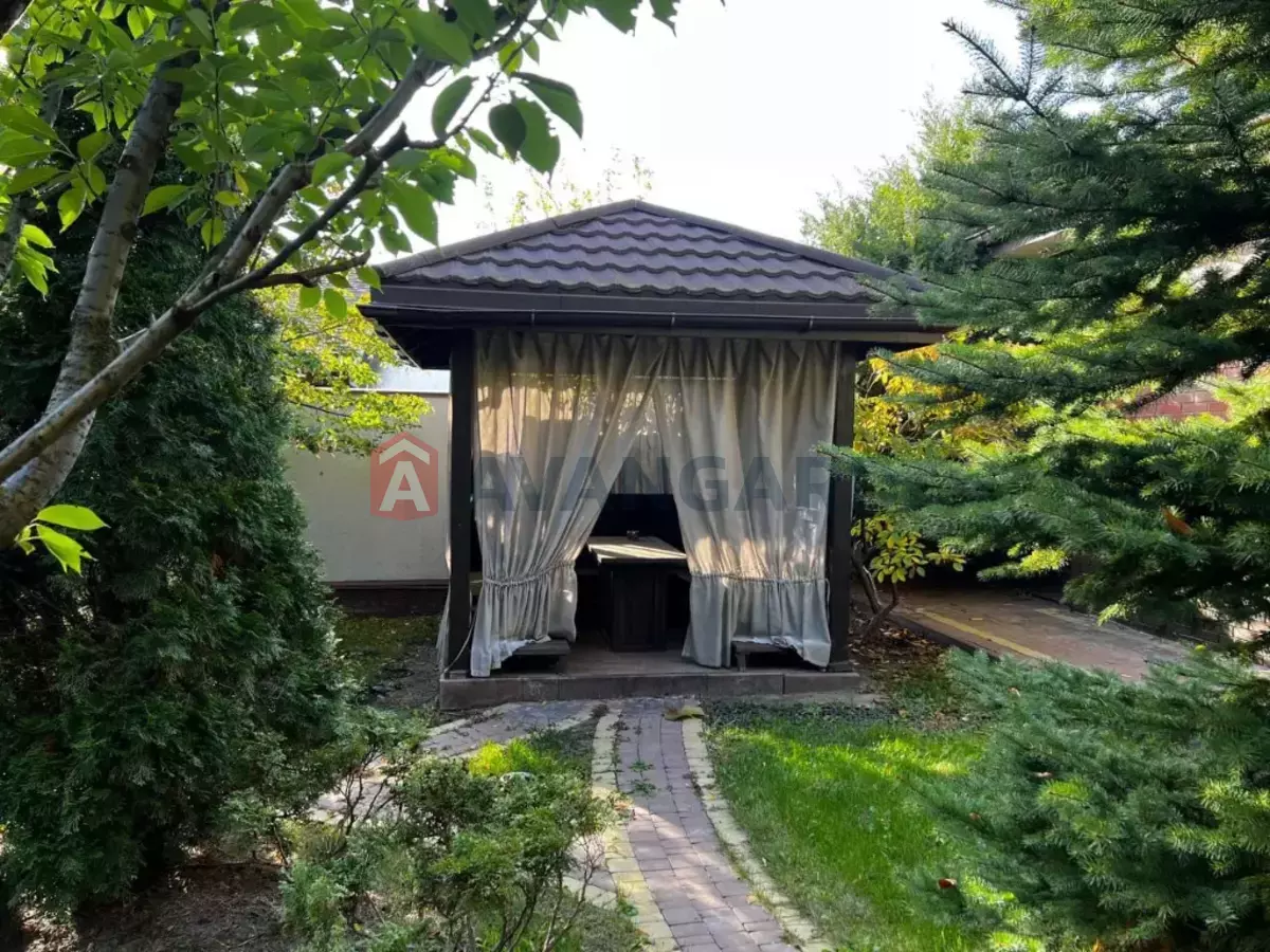 4 комн. квартира, 500/-/70 кв. м., -/2 этаж фото 18 4 комн. квартира, 500/-/70 кв. м., -/2 этаж фото 18