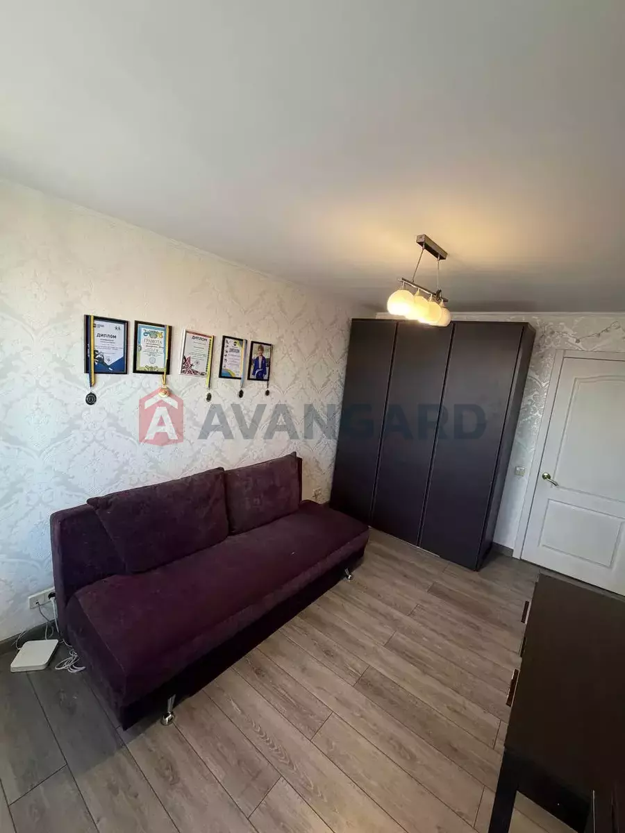 4 кім. квартира, 79/-/7 кв. м., 7/9 поверх фото 3 4 кім. квартира, 79/-/7 кв. м., 7/9 поверх фото 3