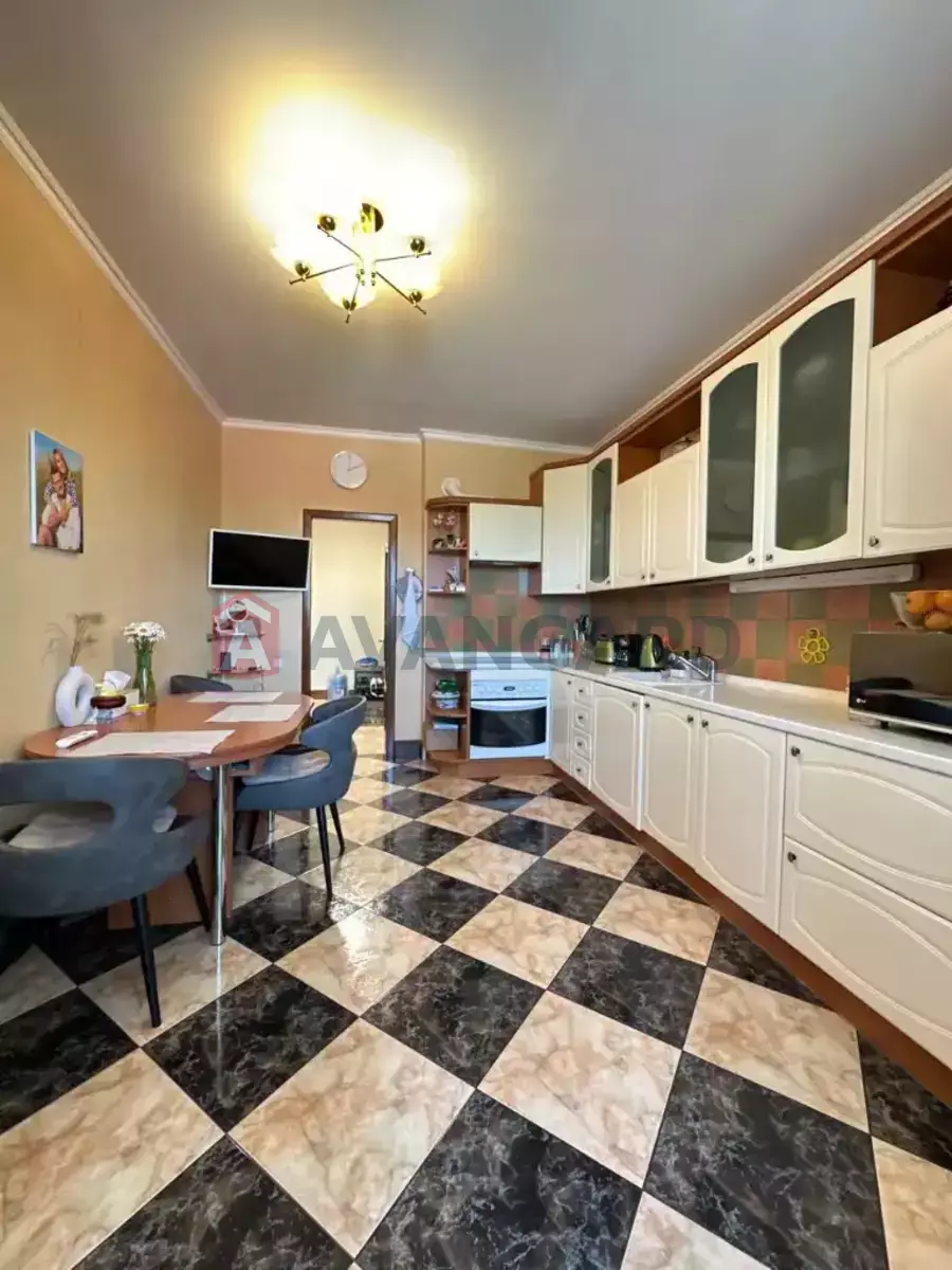 4 кім. квартира, 147/75/13 кв. м., 6/16 поверх фото 20 4 кім. квартира, 147/75/13 кв. м., 6/16 поверх фото 20