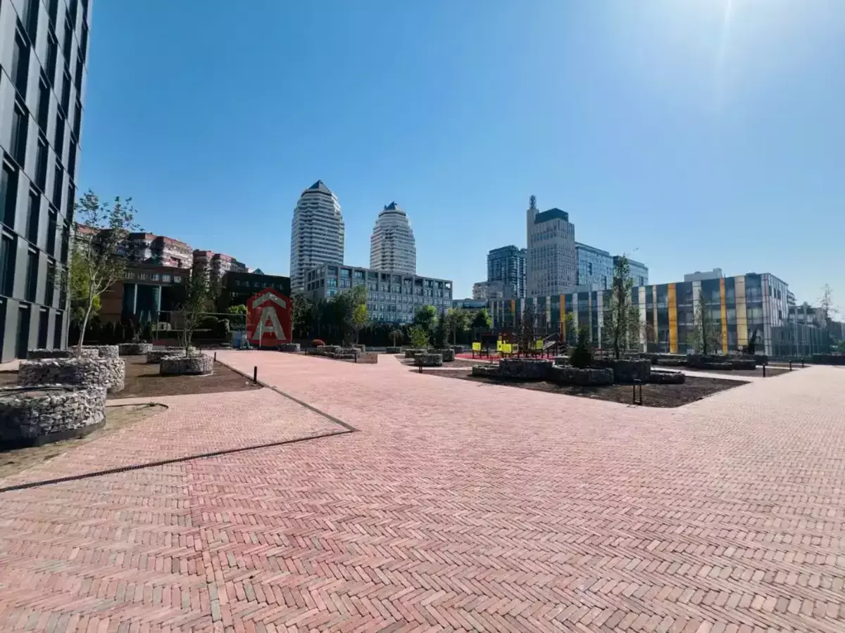3 комн. квартира, 75/70/5 кв. м., 10/36 этаж фото 2 3 комн. квартира, 75/70/5 кв. м., 10/36 этаж фото 2