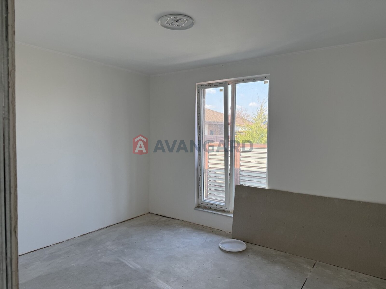 3 комн. квартира, 116/-/25 кв. м., 1/1 этаж фото 3 3 комн. квартира, 116/-/25 кв. м., 1/1 этаж фото 3