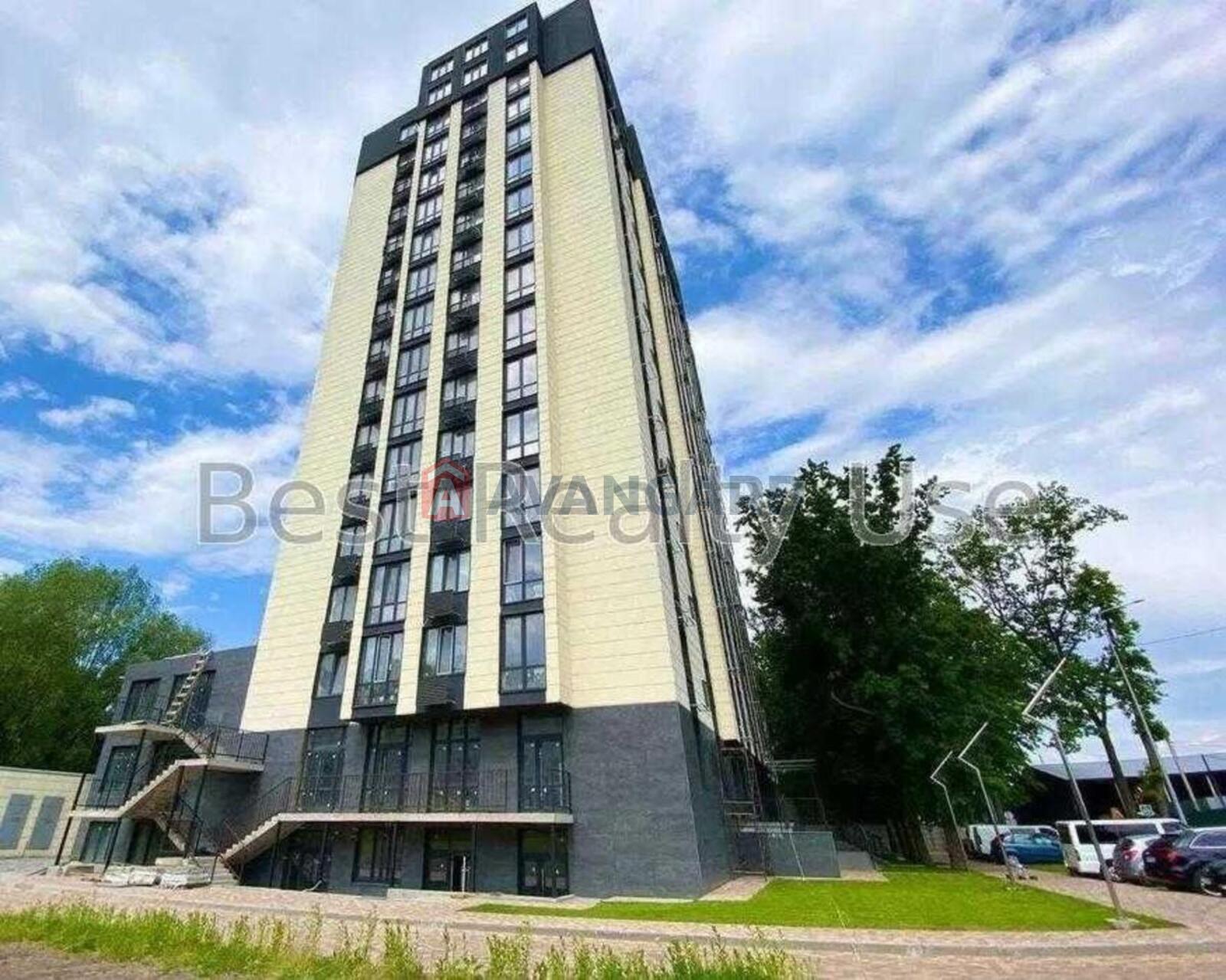 3 кім. квартира, 125/-/30 кв. м., 15/16 поверх фото 1 3 кім. квартира, 125/-/30 кв. м., 15/16 поверх фото 1