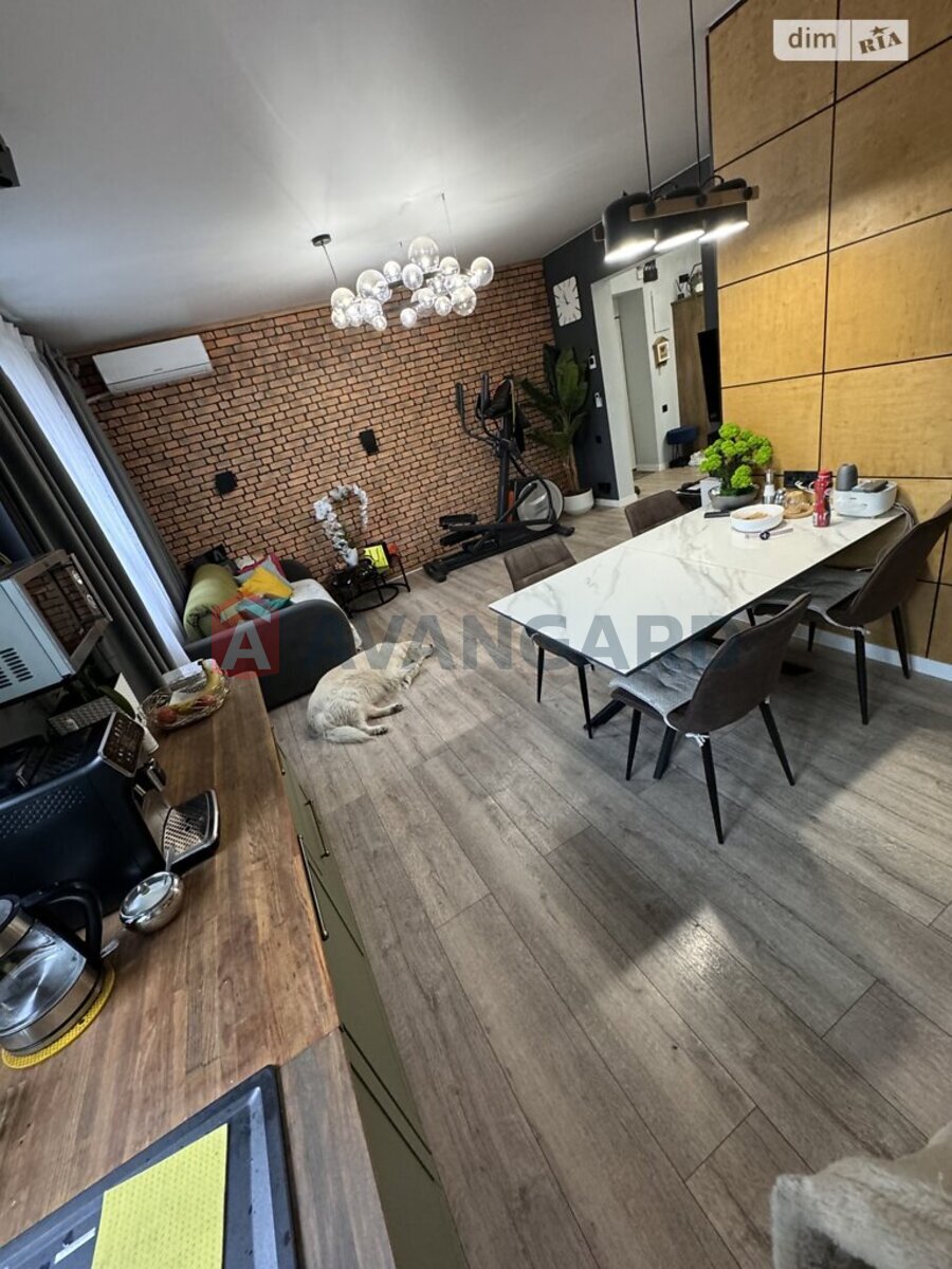 3 комн. квартира, 80/53/20 кв. м., 4/5 этаж фото 5 3 комн. квартира, 80/53/20 кв. м., 4/5 этаж фото 5