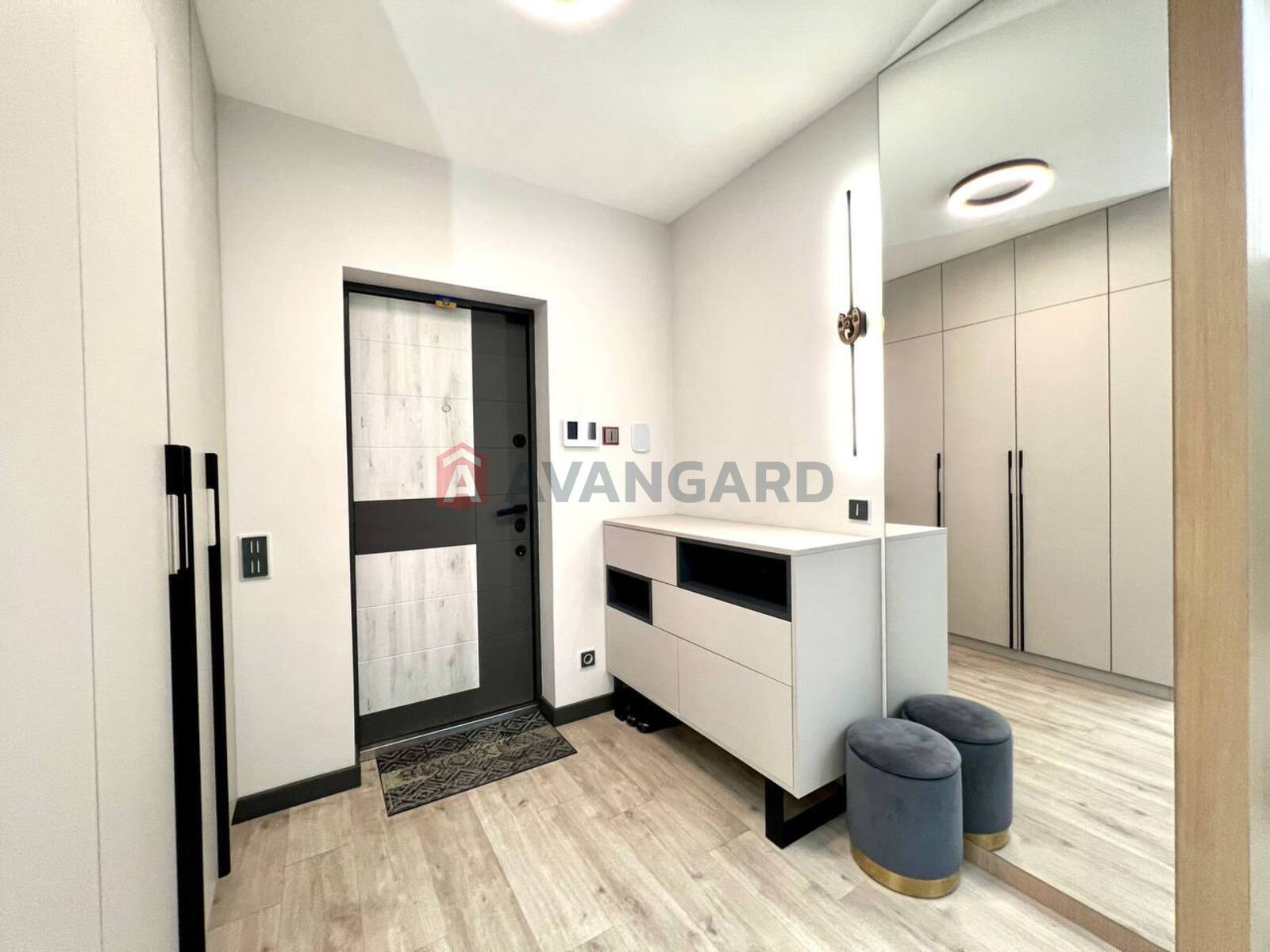 3 кім. квартира, 138/40/40 кв. м., 4/17 поверх фото 18 3 кім. квартира, 138/40/40 кв. м., 4/17 поверх фото 18