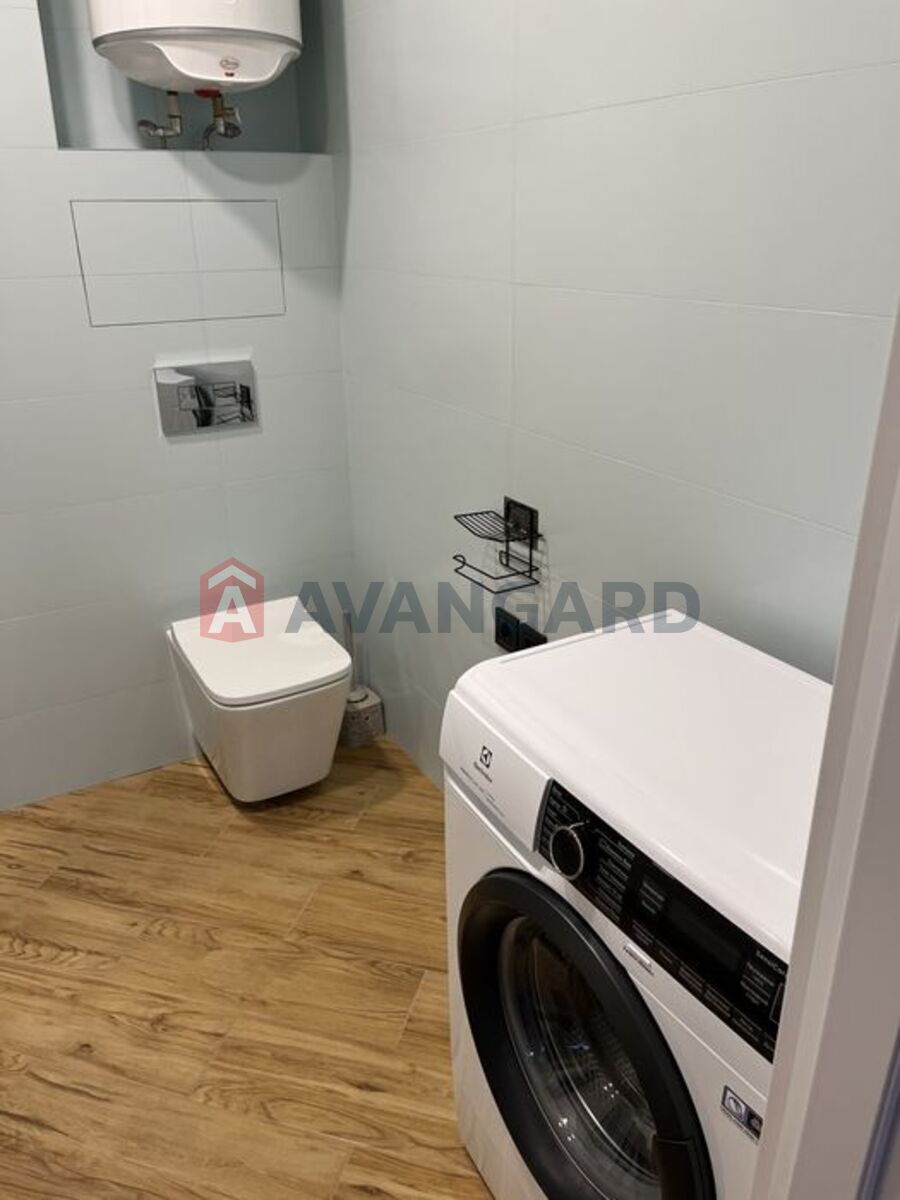 2 кім. квартира, 42/-/6 кв. м., 2/3 поверх фото 7 2 кім. квартира, 42/-/6 кв. м., 2/3 поверх фото 7