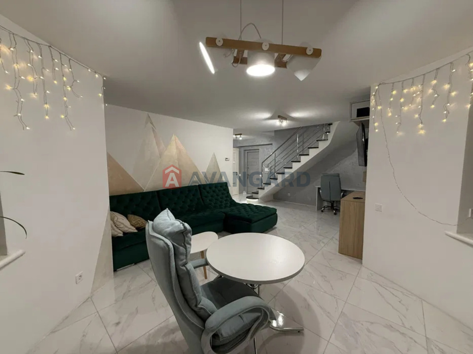 3 кім. квартира, 95/-/11 кв. м., 9/10 поверх фото 3 3 кім. квартира, 95/-/11 кв. м., 9/10 поверх фото 3