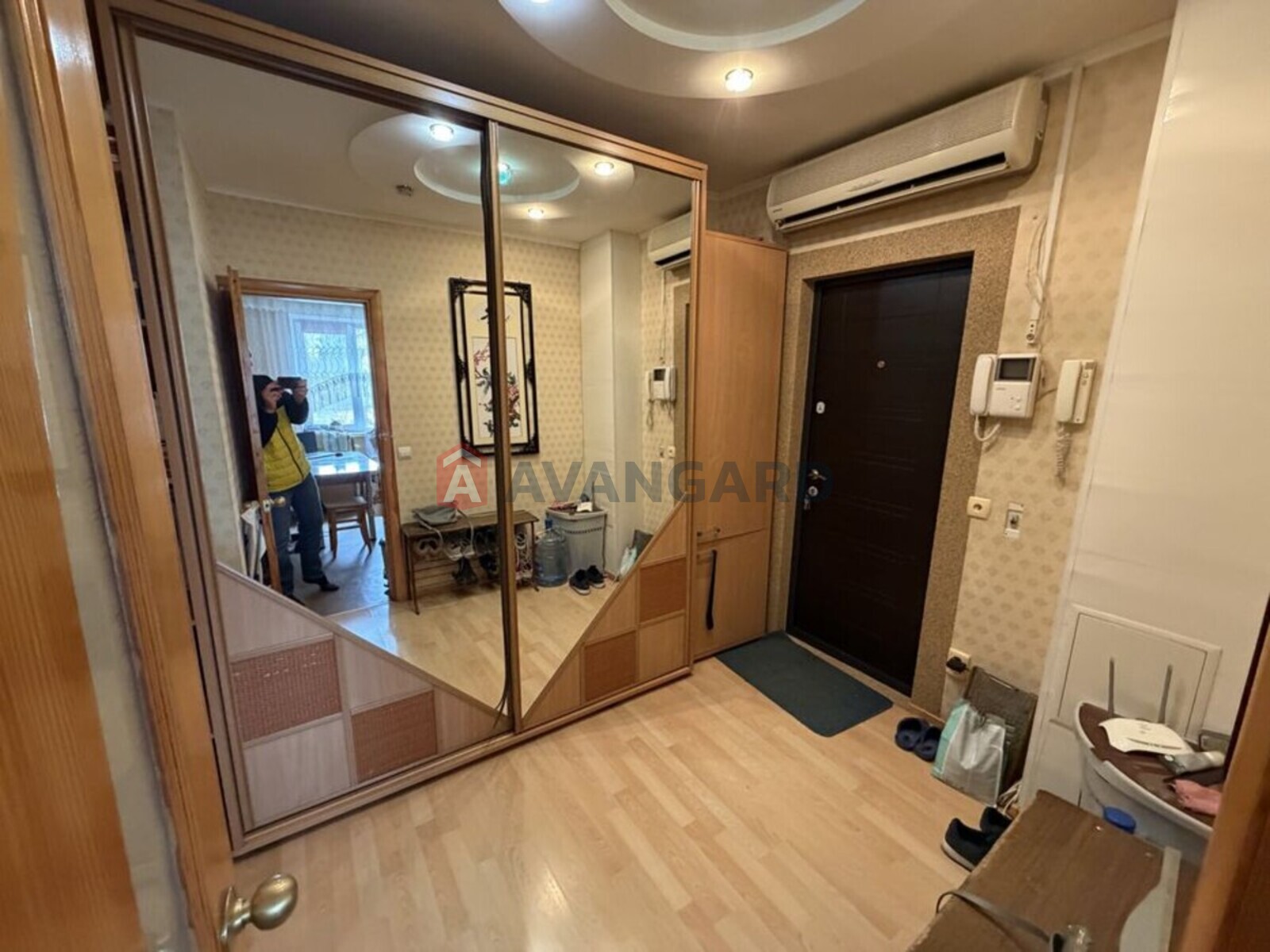 4 кім. квартира, 86/-/10 кв. м., 4/9 поверх фото 3 4 кім. квартира, 86/-/10 кв. м., 4/9 поверх фото 3