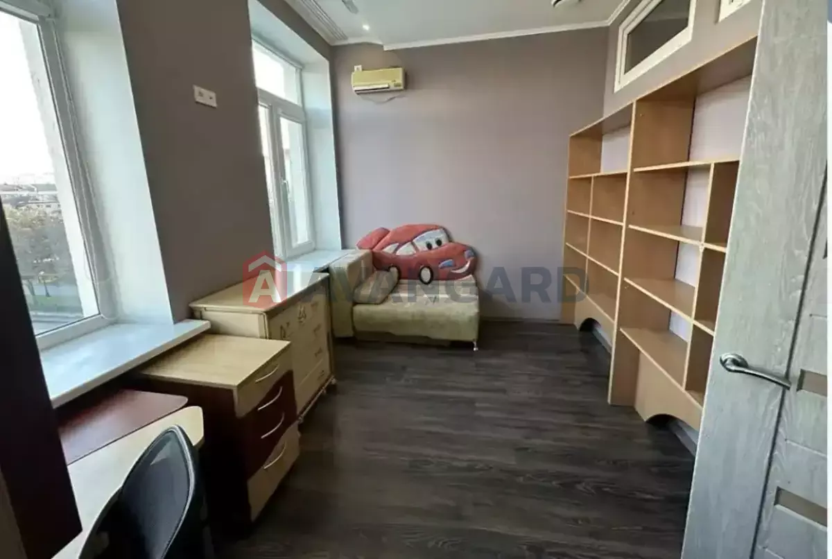 3 комн. квартира, 95/50/23 кв. м., 4/4 этаж фото 9 3 комн. квартира, 95/50/23 кв. м., 4/4 этаж фото 9