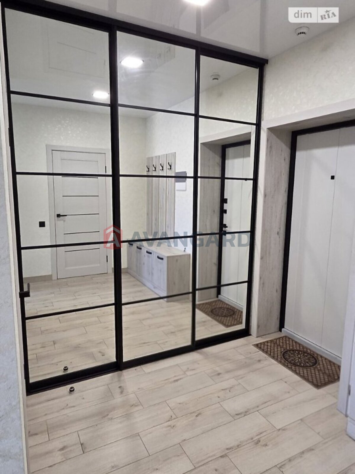 1 комн. квартира, 50/-/15 кв. м., 14/15 этаж фото 1 1 комн. квартира, 50/-/15 кв. м., 14/15 этаж фото 1