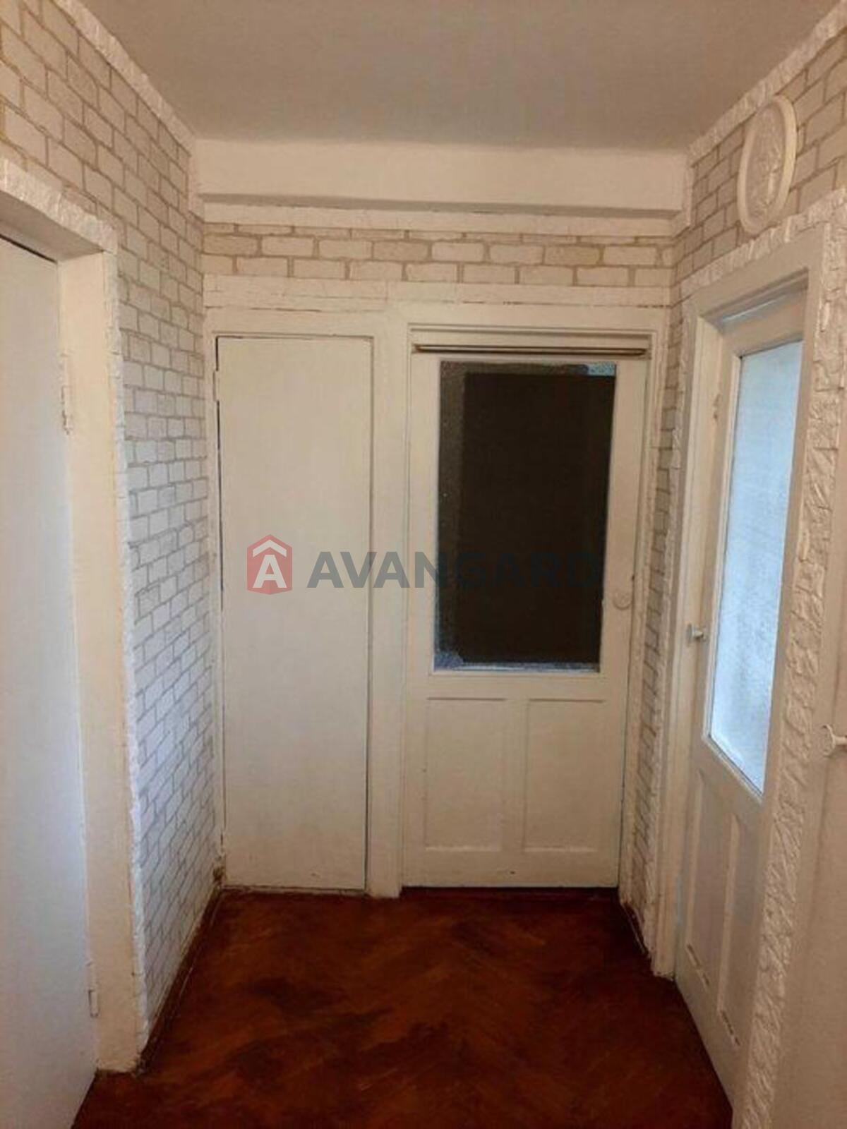 3 кім. квартира, 60/-/8 кв. м., 5/5 поверх фото 6 3 кім. квартира, 60/-/8 кв. м., 5/5 поверх фото 6