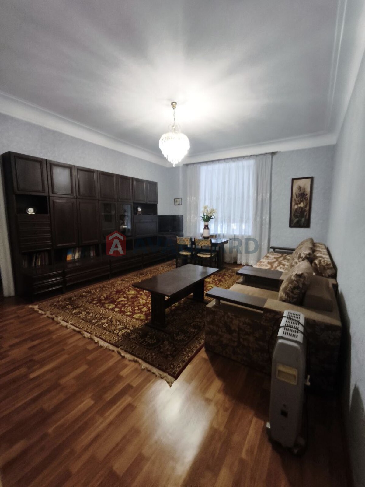 2 кім. квартира, 60/-/6 кв. м., 4/4 поверх фото 1 2 кім. квартира, 60/-/6 кв. м., 4/4 поверх фото 1