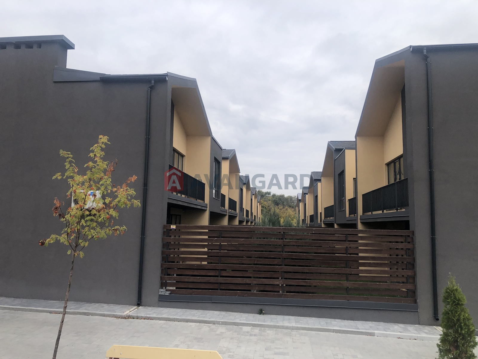 4 комн. квартира, 122,4/-/20 кв. м., 1/2 этаж фото 4 4 комн. квартира, 122,4/-/20 кв. м., 1/2 этаж фото 4